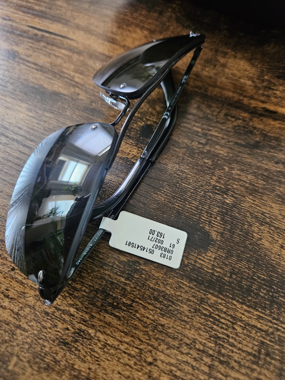 Ray-Ban Black Sunglasses with Dark Lenses in Case - Picture 8 of 12
